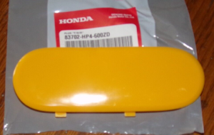 HONDA RANCHER 420 GAS TANK COVER SHIFT SELECTOR PLUG, YELLOW 83702-HP4-600ZD