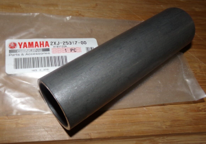 YAMAHA YFS200 BLASTER 200 REAR AXLE CARRIER, BEARING SPACER TUBE 2XJ-25317-00