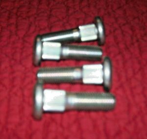 KAWASAKI MULE 300 500 550 520 1000 FRONT & REAR WHEEL HUB STUDS,BOLTS