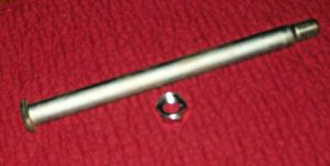 YAMAHA YZ125 YZ250 YZ250F WR250F WR450F YZ450F SWINGARM PIVOT BOLT & NUT