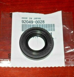 KAWASAKI BRUTE FORCE 650,750,TERYX DIFFERENTIAL GEAR CASE OIL SEAL 92049-0028