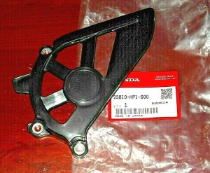 HONDA TRX450ER TRX450R TRX 450R 450ER OEM FRONT SPROCKET COVER, GUARD 06-14