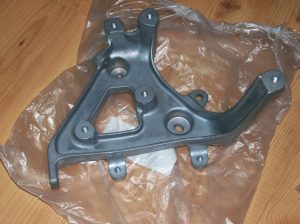 YAMAHA RAPTOR 700 RIGHT FRONT FENDER STAY, HEADLIGHT MOUNT 06-12, 1S3-21514-00