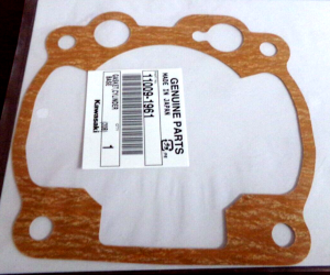KAWASAKI KX500, ENGINE CYLINDER BASE, BOTTOM GASKET SEAL 89-98, 11009-1961