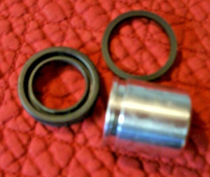 SUZUKI LT500 LT500R 500 QUADZILLA QUAD RACER FRONT BRAKE CALIPER REBUILD KIT