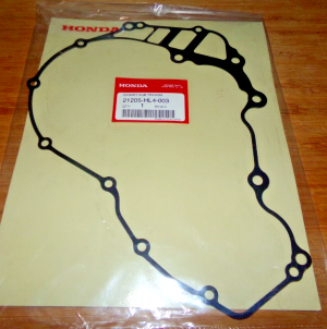 HONDA PIONEER, TALON 1000 SUB TRANSMISSION CASE GASKET 21205-HL4-003