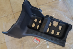 HONDA RUBICON, FOREMAN 500 RIGHT SIDE FLOORBOARD, FOOTWELL SPLASH GUARD 01-04