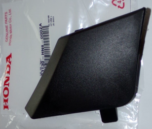 HONDA TRX 650 680 RINCON LEFT FOOTWELL, FLOORBOARD OIL ACCESS PLASTIC COVER, 83130-HN8-000ZA