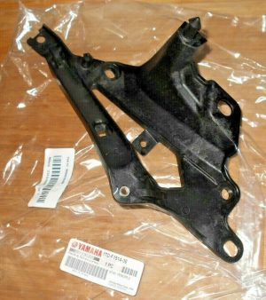 YAMAHA YFZ450R YFZ450 450R RIGHT HEADLIGHT, FRONT FENDER STAY MOUNT 1TD-F1514-00