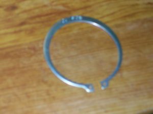 HONDA ATC200X, ATC350X, ATC250R ATC 200X 350X 250R AXLE CARRIER SNAP RING CLIP