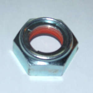 SUZUKI FRONT SPROCKET RETAINING NUT, RF600, GSF1200,TL1000,GSXR1300,SV650,DL1000