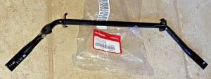 HONDA TRX90, TRX90X, TRX90EX REAR FENDER CROSS BRACE, STAY, MOUNT 80217-HP2-840