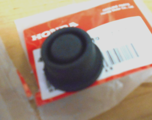 HONDA REAR BRAKE OIL RESERVOIR RUBBER DIAPHRAGM 45520-GM9-711