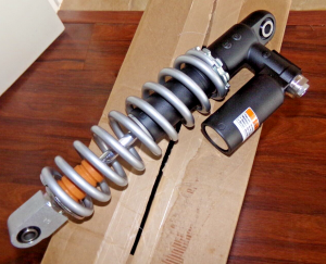 YAMAHA RAPTOR 700 REAR SUSPENSION SHOCK ASSEMBLY, PREA-LOAD, COMPRESSION,REBOUND