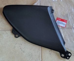HONDA RANCHER 420, TRX420 LEFT SIDE KNEE PANEL 83600-HP5-600ZA, BLACK
