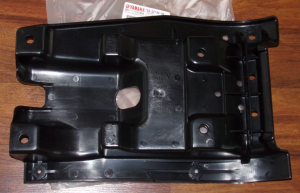 YAMAHA YFZ450 YFZ 450 ORIGINAL SWINGARM REAR ARM SKID PLATE GUARD 06-13, 5TG-22360-11-00