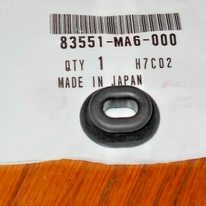 HONDA TALON 1000 FRONT GRILLE PANEL MOUNTING RUBBER GROMMET 83551-MA6-000