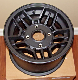 HONDA TRX 500, 520 FOREMAN, 700 RUBICON REAR ALUMINUM 12" BLACK WHEEL, RIM