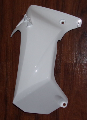 YAMAHA YFZ450R YFZ 450R WHITE LEFT SIDE RADIATOR SHROUD 2014-2024, 1TD-F1731-21