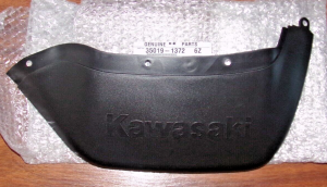 KAWASAKI PRAIRIE 650, 700 RIGHT SIDE REAR FENDER BLACK MUD FLAP 35019-1372-6Z