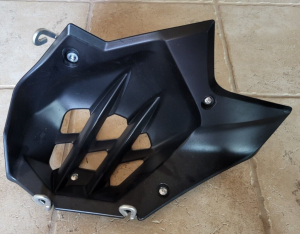 YAMAHA YFZ450R YFZ 450R LEFT SIDE HEEL GUARD, PLASTIC FOOT GUARD 1TD-F1621-00-00