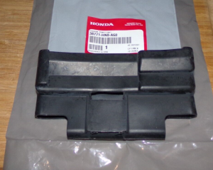 HONDA FUEL INJECTION CONTROL BOX RUBBER MOUNTING SLEEVE HOLDER TRX680 RINCON 680