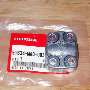 HONDA ATC 200,200S,200M,200X,250SX, 250R,350X, FRONT FORK AXLE CAP, HOLDER PLATE
