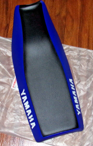 YAMAHA PW50 KIDS DIRT BIKE, COMPLETE BLACK & BLUE SEAT ASSEMBLY 1987-2026 5PG-24710-01-00