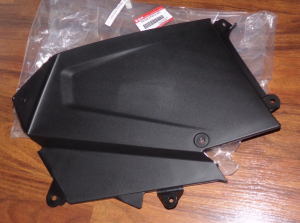 SUZUKI 400 KING QUAD LEFT SIDE BODY PANEL FENDER COVER 53122-27H13-291, LT-A, LT-F