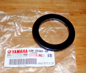 YAMAHA YTM 200, 225DX, 225, 200, 225, REAR AXLE BEARING DUST COVER SEAL