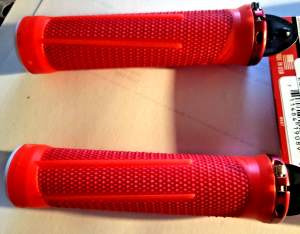 HONDA ATC 200,200S,200X,350X,250R,250SX,250 BIG RED LOCK-ON ATV HANDGRIPS, GRIPS