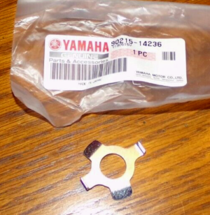 YAMAHA RIVA, BREEZE, GRIZZLY 125 FRONT CLUTCH NUT LOCK WASHER 90215-14236