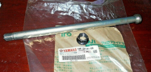 YAMAHA YFZ 450X,450R YFZ450R YFZ450X SWINGARM REAR ARM PIVOT BOLT & FLANGE NUT