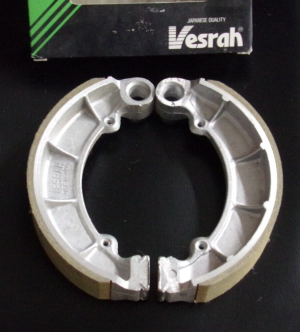 HONDA SHADOW,MAGNA,TRX350 FOREMAN TRX500 RUBICON 500 REAR BRAKE SHOES VB-146, ZZ