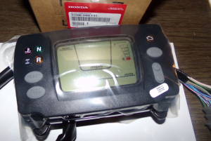 HONDA RINCON TRX 680 DIGITAL SPEEDOMETER, SPEEDO, METER 37200-HN8-F41, 2019-2023