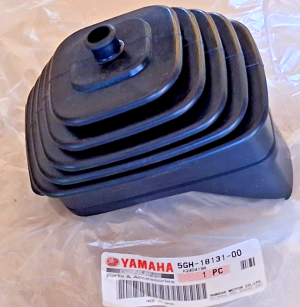 YAMAHA HAND SHIFTER DUST BOOT, KODIAK, BRUIN, GRIZZLY, RHINO, WOLVERINE