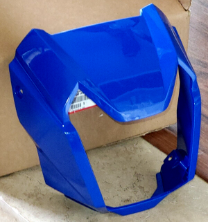 HONDA FOREMAN TRX 520 REACTOR BLUE HEADLIGHT COVER, HOUSING 53205-HR6-660ZJ