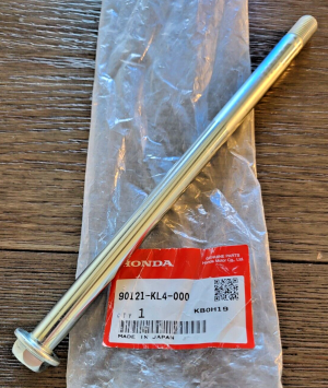 HONDA XR200R, XL250R, XR200, XL250 SWINGARM PIVOT BOLT 90121-KL4-00