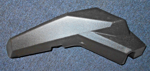 YAMAHA GRIZZLY 700 FRONT BUMPER BLACK PLASTIC COVER RIGHT SIDE 2UD-F842N-00-00
