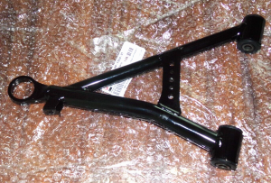 YAMAHA 700 KODIAK RIGHT FRONTUPPER A ARM, CONTROL 1HP-F3550-01-00