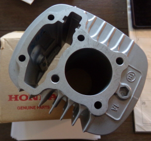 HONDA 125 MONKEY, CT125A CT125 ENGINE CYLINDER 12100-K0G-T20, 2022-2023