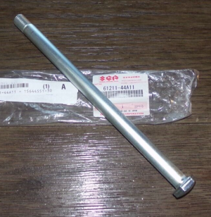 SUZUKI DR125, SP125, DR200, SP200, DR-Z125, DRZ125 SWINGARM PIVOT BOLT, SHAFT