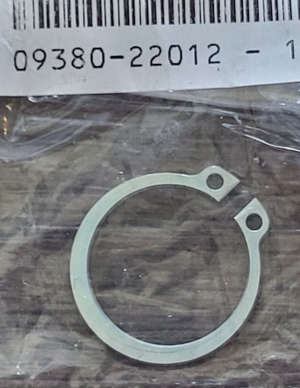 SUZUKI LT250R QUADRACER 250, DR250, DRZ250, DR350 FRONT SPROCKET SNAP RING CLIP