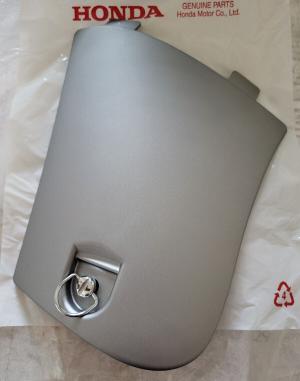 HONDA TRX 700 RINCON STORAGE COMPARTMENT COVER, MATTE SILVER METALLIC 2024-2025