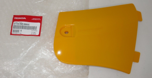 HONDA TRX 650 680 RINCON YELLOW PLASTIC STORAGE COMPARTMENT COVER FRONT FENDER