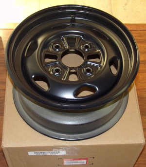 HONDA TRX 500 520 RUBICON ORIGINAL BLACK FRONT 12" RIM, WHEEL 44650-HR5-A20ZA