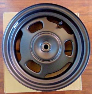 HONDA RUCKUS 50, NPS50 BLACK REAR WHEEL, RIM & BRAKE DRUM 42650-GGA-305ZA
