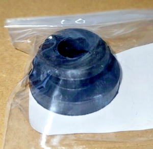 YAMAHA 350 BANSHEE AIR BOX RADIATOR OVERFLOW TANK MOUNTING GROMMET 90480-18171-00