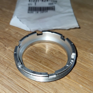 HONDA CR125, CR250, CR500 REAR WHEEL BEARING ALUMINUM NUT RETAINER 89-01
