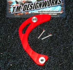 HONDA TRX450R TRX 450R ENGINE CHAIN GUIDE CASE SAVER, GUIDE 04-05 TM DESIGN, RED